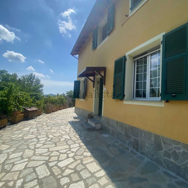 appartamento in vendita a Davagna