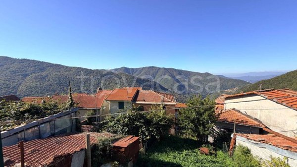 casa indipendente in vendita a Davagna in zona Rosso
