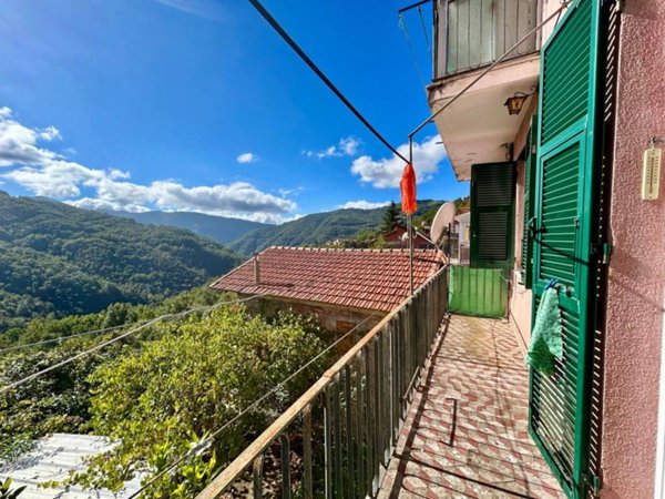 appartamento in vendita a Davagna