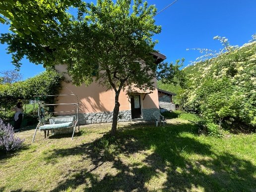 casa semindipendente in vendita a Davagna