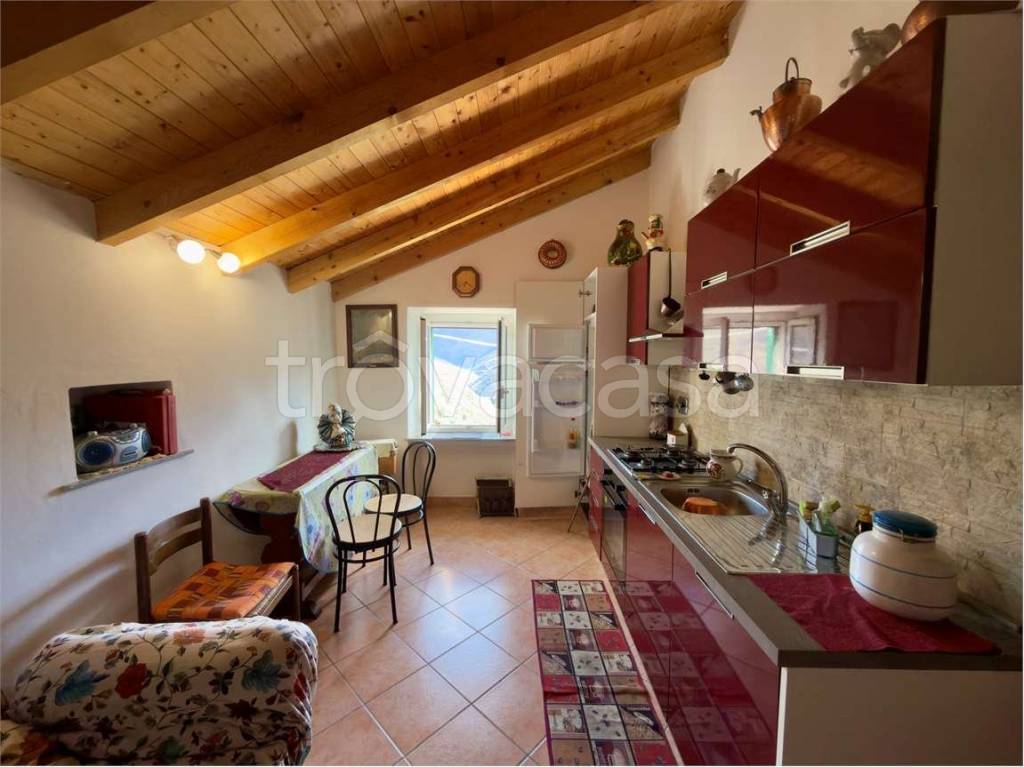 appartamento in vendita a Davagna