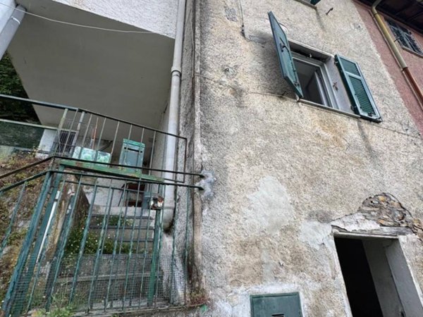 casa indipendente in vendita a Davagna in zona Rosso