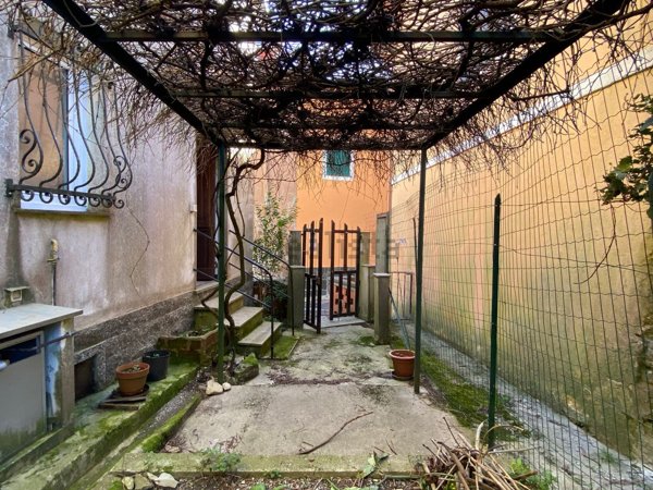 appartamento in vendita a Davagna