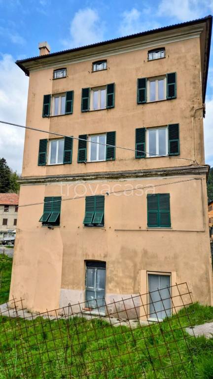 appartamento in vendita a Davagna