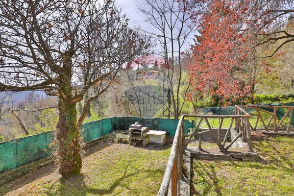 casa indipendente in vendita a Davagna