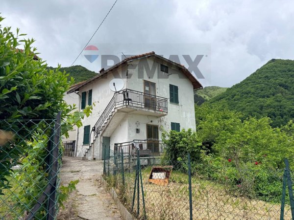 appartamento in vendita a Davagna