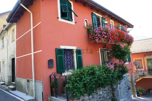 appartamento in vendita a Davagna