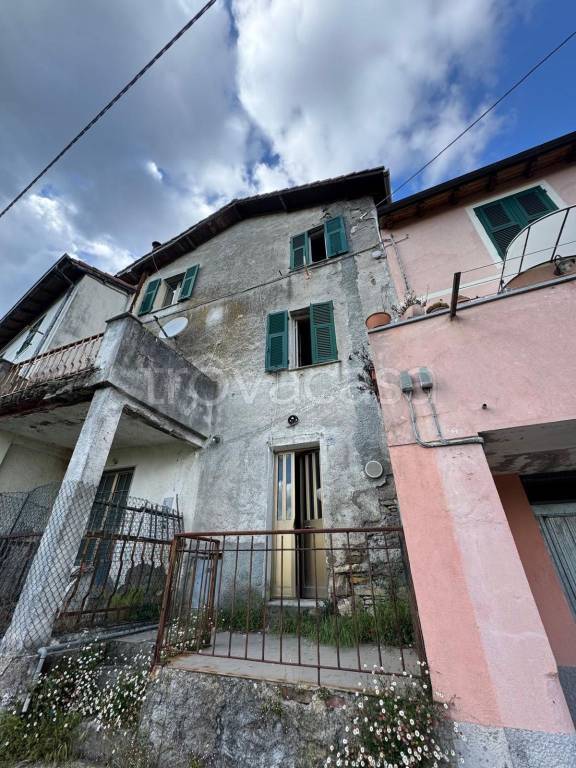casa indipendente in vendita a Davagna in zona Moranego