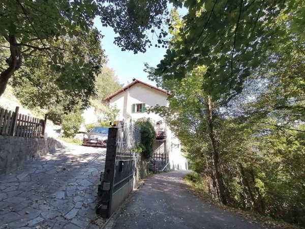 appartamento in vendita a Davagna in zona Moranego