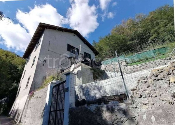 appartamento in vendita a Davagna