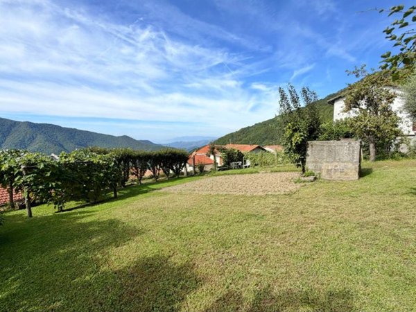 casa indipendente in vendita a Davagna in zona Rosso