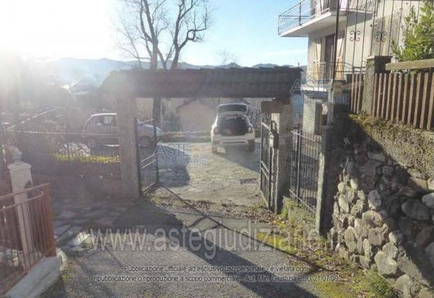 casa indipendente in vendita a Fascia in zona Cassingheno