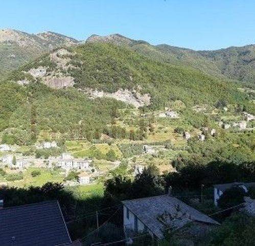 casale in vendita a Favale di Malvaro