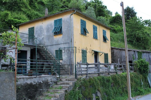 casa indipendente in vendita a Favale di Malvaro