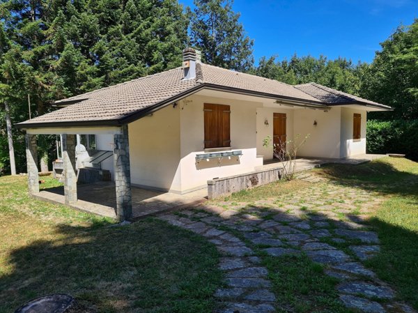 casa indipendente in vendita a Fontanigorda in zona Canale