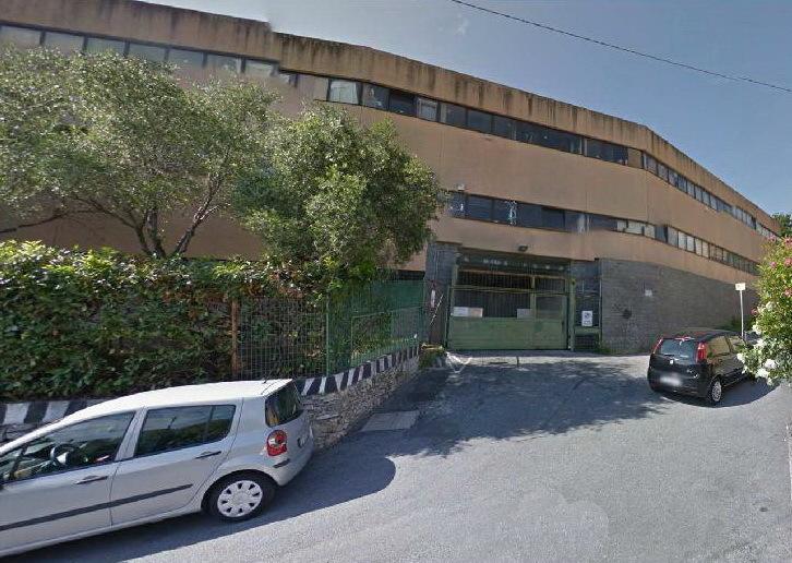 appartamento in vendita a Genova in zona Rivarolo