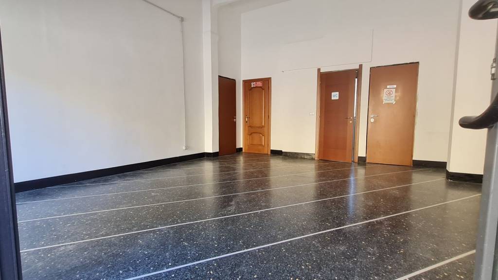 appartamento in vendita a Genova in zona Struppa