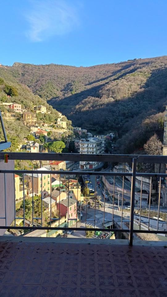 appartamento in vendita a Genova in zona Quezzi