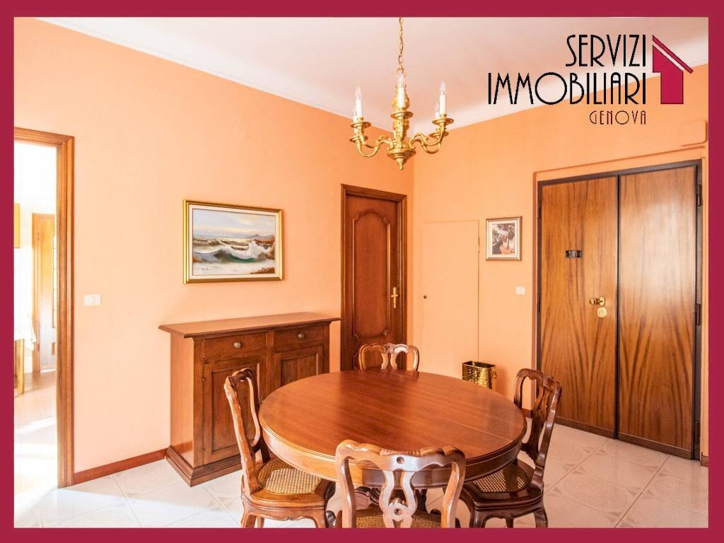 appartamento in vendita a Genova in zona Certosa