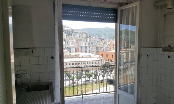 appartamento in vendita a Genova in zona Marassi