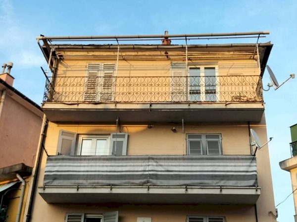 appartamento in vendita a Genova in zona Struppa