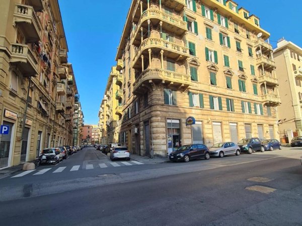 appartamento in vendita a Genova in zona Cornigliano