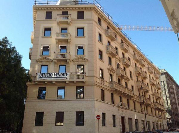 appartamento in vendita a Genova in zona Carignano