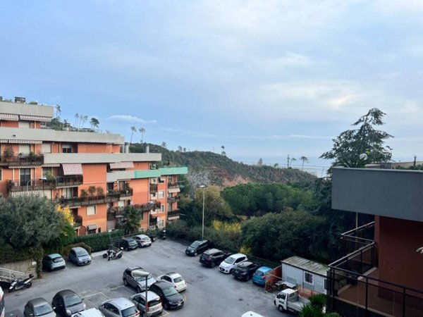 appartamento in vendita a Genova in zona Pegli