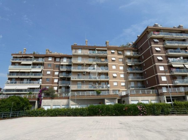 appartamento in vendita a Genova in zona Lagaccio / Granarolo