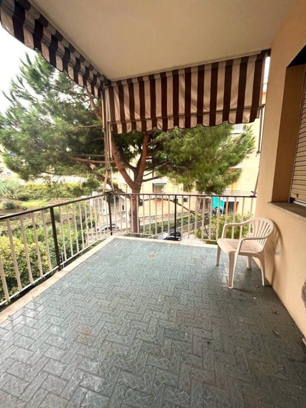 appartamento in vendita a Genova in zona Pegli