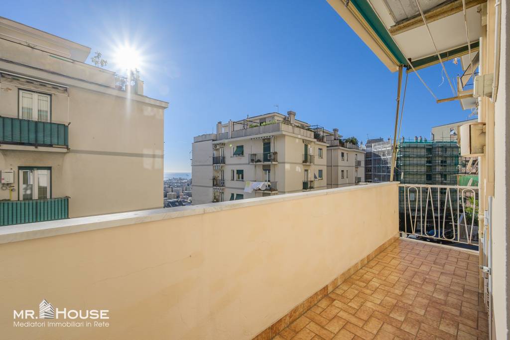 appartamento in vendita a Genova in zona San Martino