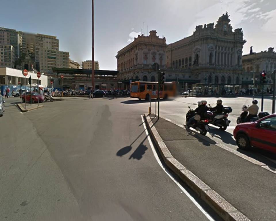 appartamento in vendita a Genova in zona San Vincenzo