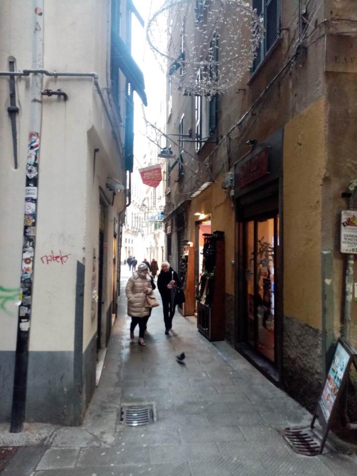 negozio in vendita a Genova in zona Centro Storico