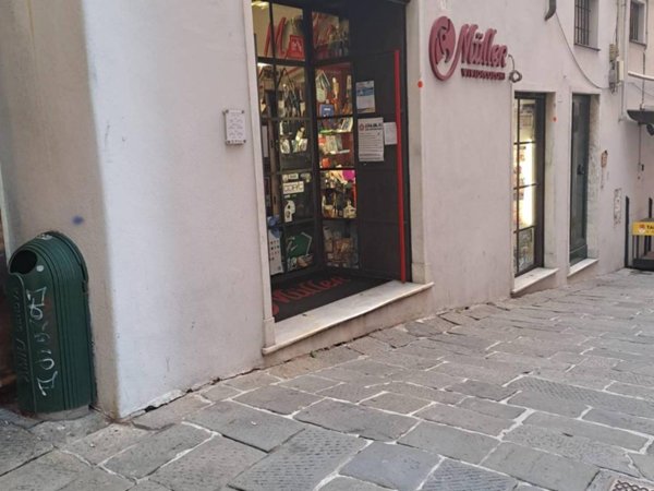 ufficio in vendita a Genova in zona Centro Storico