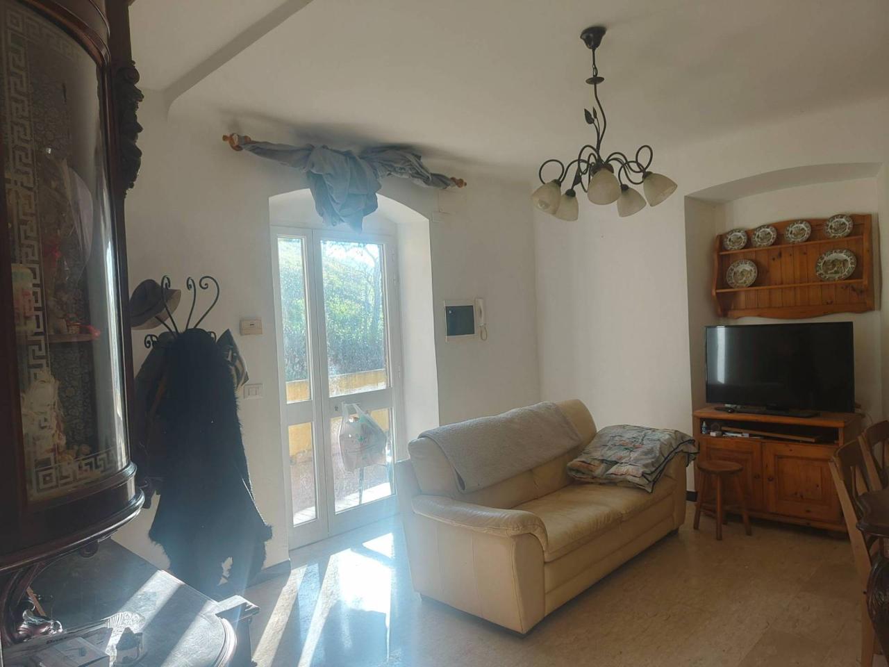 casa indipendente in vendita a Genova in zona Bolzaneto