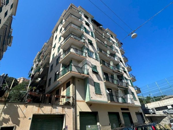 appartamento in vendita a Genova in zona Voltri