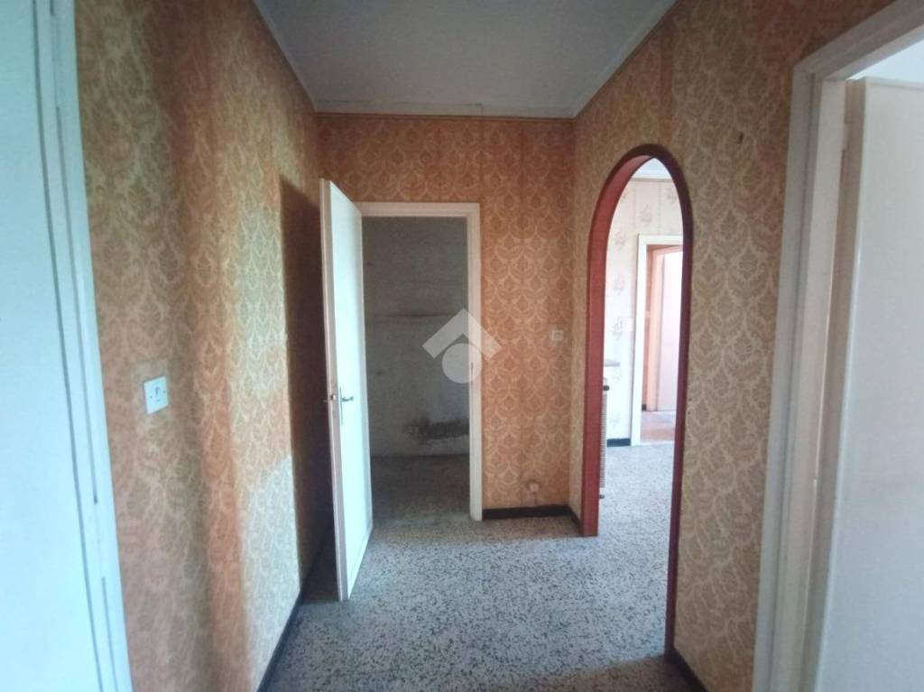 appartamento in vendita a Genova in zona Palmaro / Pra'