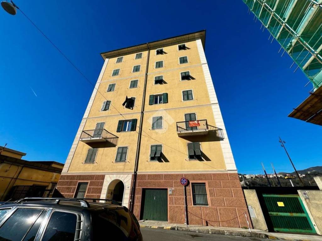 appartamento in vendita a Genova in zona Cornigliano