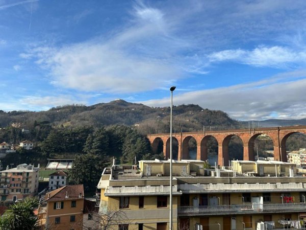 appartamento in vendita a Genova in zona Pontedecimo