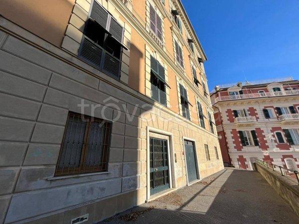 appartamento in vendita a Genova in zona Castelletto