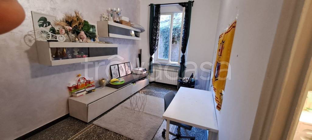 appartamento in vendita a Genova in zona Sampierdarena