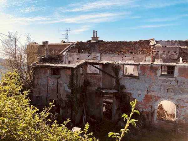 appartamento in vendita a Genova in zona Marassi