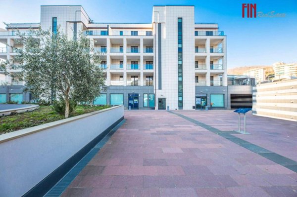 appartamento in vendita a Genova in zona Molassana
