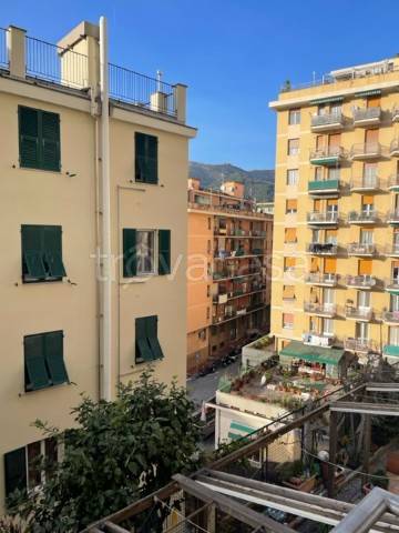 appartamento in vendita a Genova in zona Staglieno