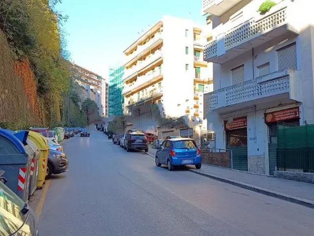 appartamento in vendita a Genova in zona Pegli