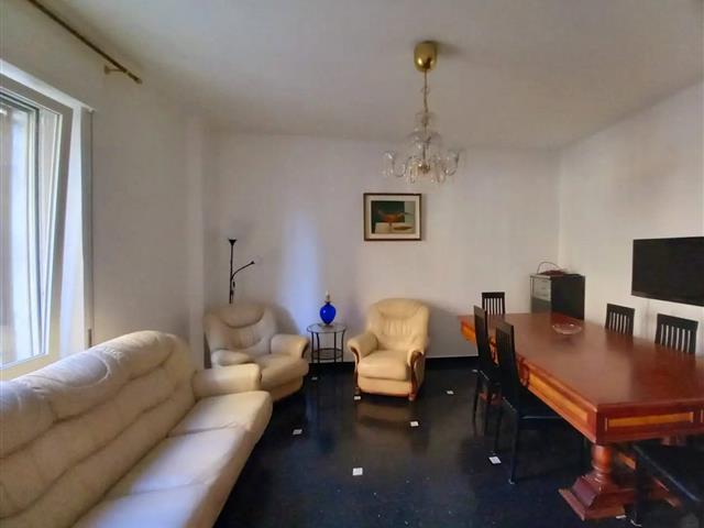 appartamento in vendita a Genova in zona Pegli