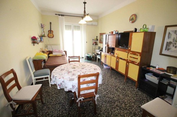 appartamento in vendita a Genova in zona Palmaro / Pra'