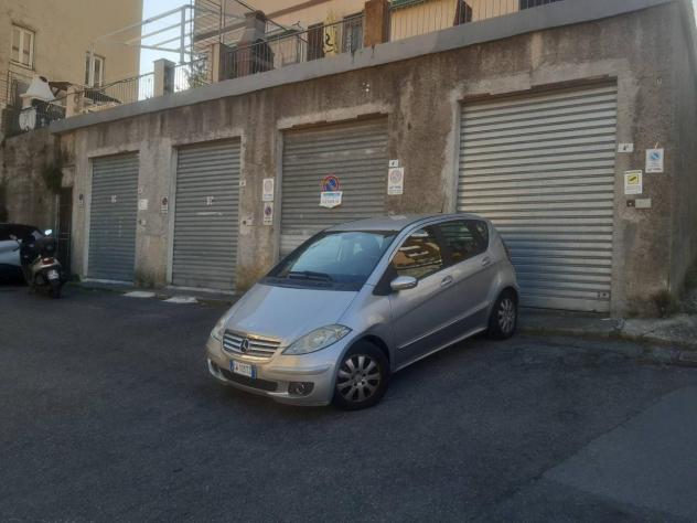 locale di sgombero in vendita a Genova in zona Struppa