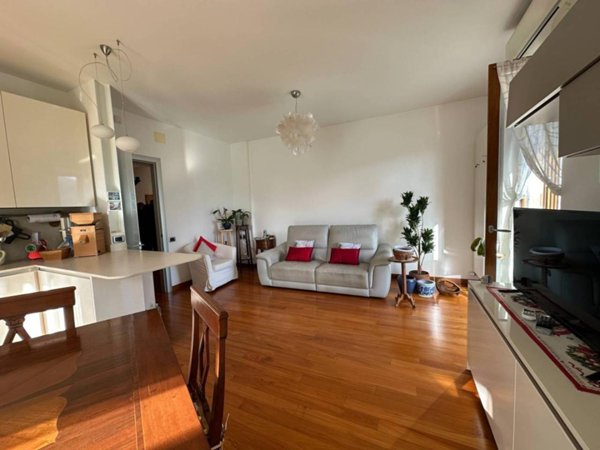 appartamento in vendita a Genova in zona Borzoli