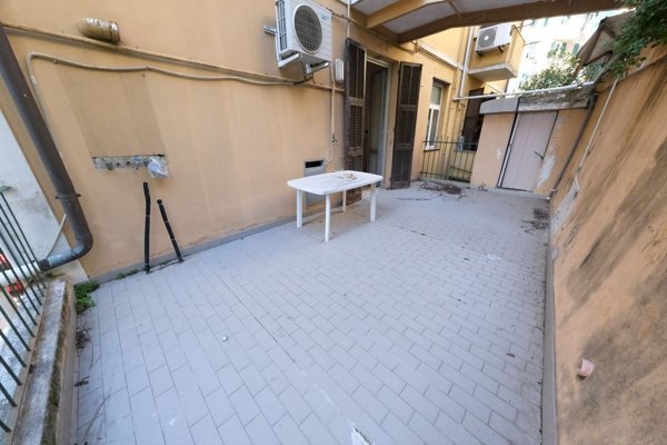 appartamento in vendita a Genova in zona Pegli